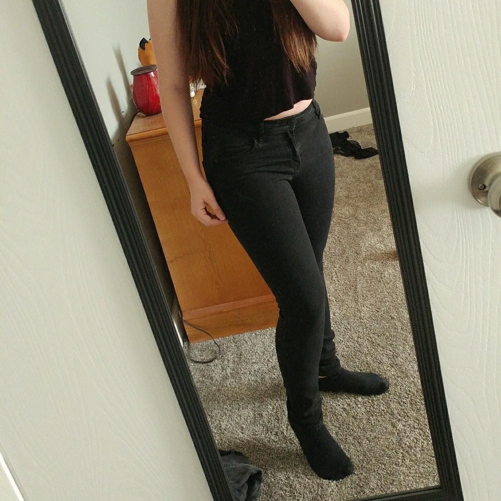 Forever 21 Mid-Rise Black Denim Jeans